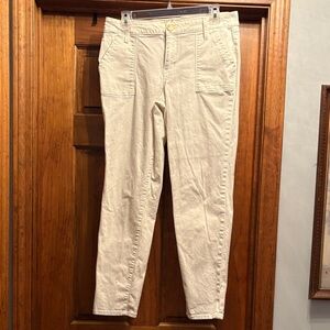 1822 Denim Cream Cropped Jeans